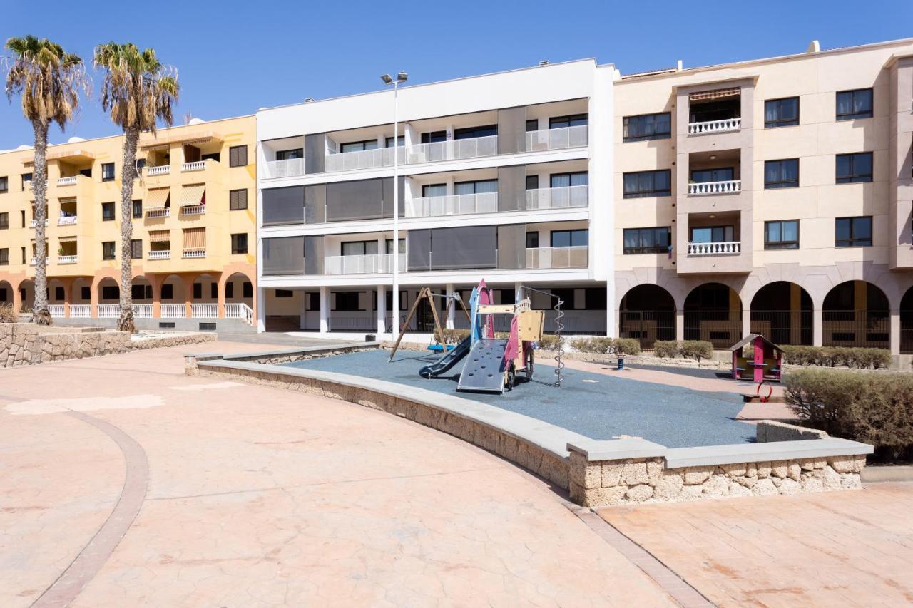 New 140M2 Loft-Style Flat At Town Heart, 3 Beaches Close Casa Leon El Medano  Luaran gambar